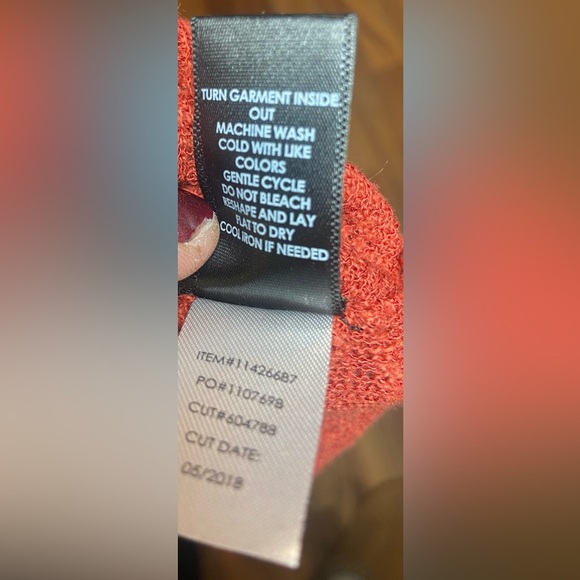 Torrid Women's Sweater Plus Size 0 Orange Keyhole Knit Lightweight Top - Picture 7 of 7